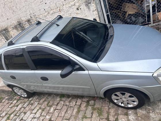 CHEVROLET CORSA 1.4 MPFI MAXX 8V FLEX 4P MANUAL CHEVROLET CORSA 1.4 MPFI MAXX 8V FLEX 4P MANUAL